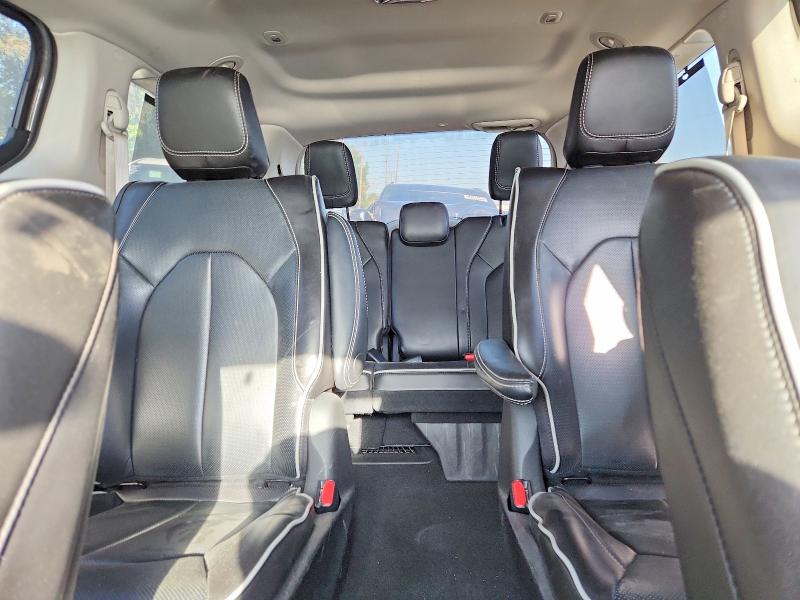Продажа на аукционе авто 2023 Chrysler Pacifica, vin: 2C4RC1S74PR614810, номер лота: 55806176