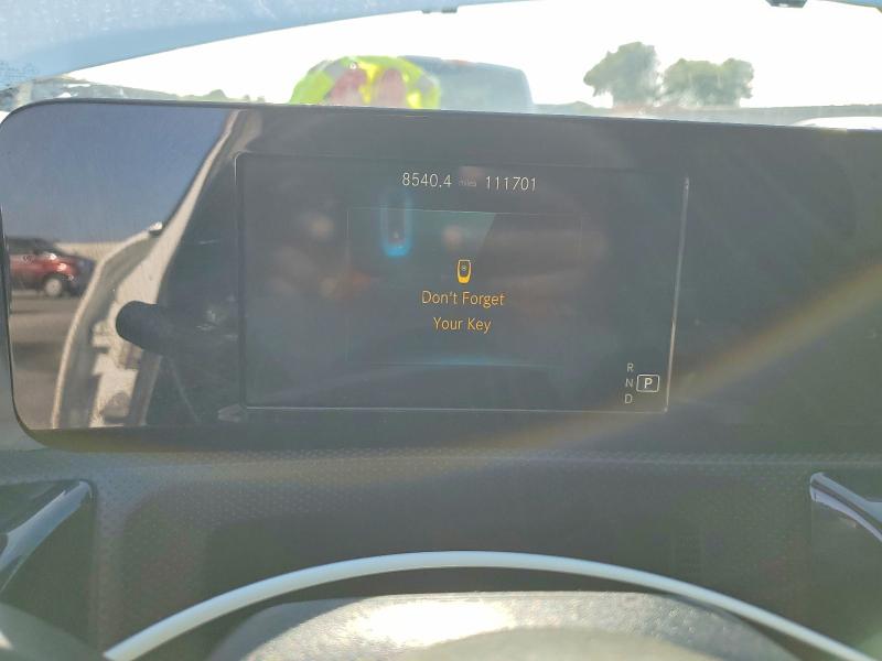 55879976 :رقم المزاد ، W1K3G4EBXLW045707 vin ، 2020 Mercedes-benz A مزاد بيع