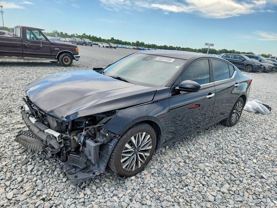 Auction sale of the 2023 Nissan Altima, vin: 1N4BL4DV7PN371320, lot number: 58241046
