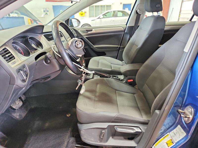 58264256 :رقم المزاد ، 3VW217AU8GM020565 vin ، 2016 Volkswagen Golf مزاد بيع