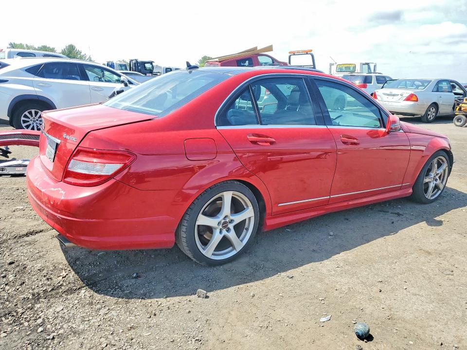 2010 Mercedes-benz C მანქანა იყიდება აუქციონზე, vin: WDDGF8BB8AF415162, აუქციონის ნომერი: 56771216