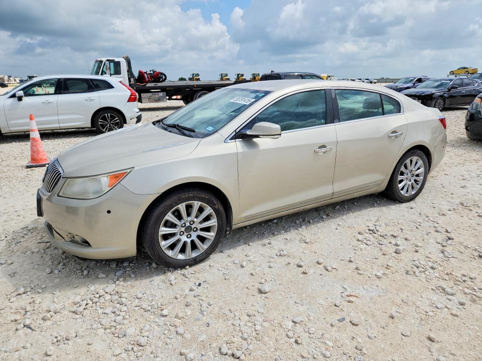 55791416 :رقم المزاد ، 1G4GF5E38DF164267 vin ، 2013 Buick Lacrosse مزاد بيع