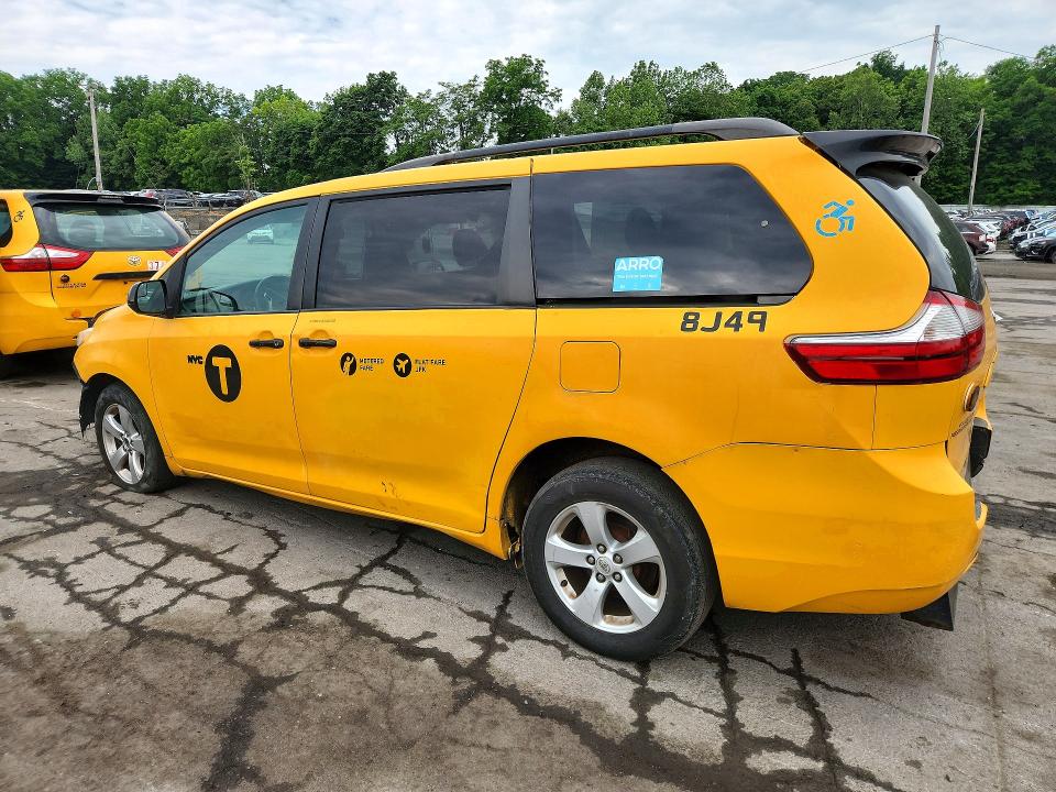 2016 Toyota Sienna მანქანა იყიდება აუქციონზე, vin: 5TDKK3DC6GS763284, აუქციონის ნომერი: 57137416