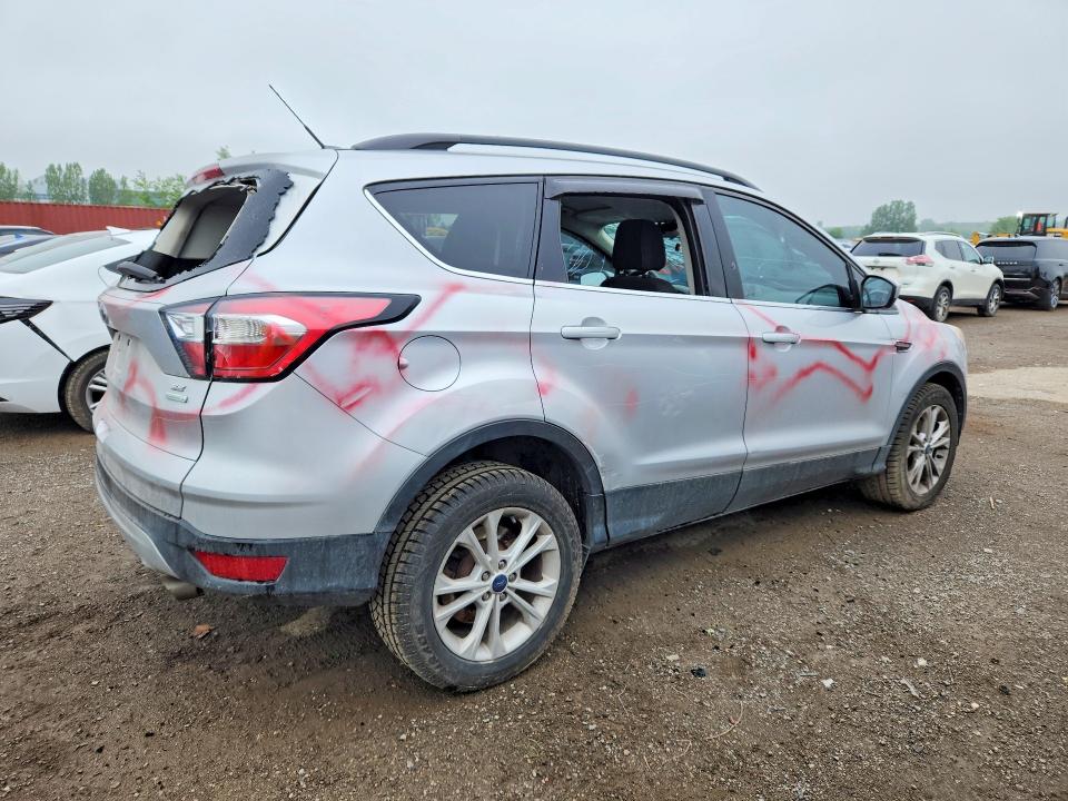 Auction sale of the 2017 Ford Escape, vin: 1FMCU0GD5HUE26535, lot number: 55571596