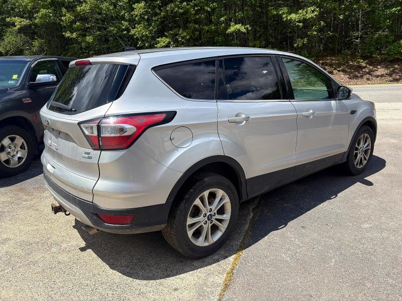 56289946 :رقم المزاد ، 1FMCU9G97HUB66882 vin ، 2017 Ford Escape مزاد بيع