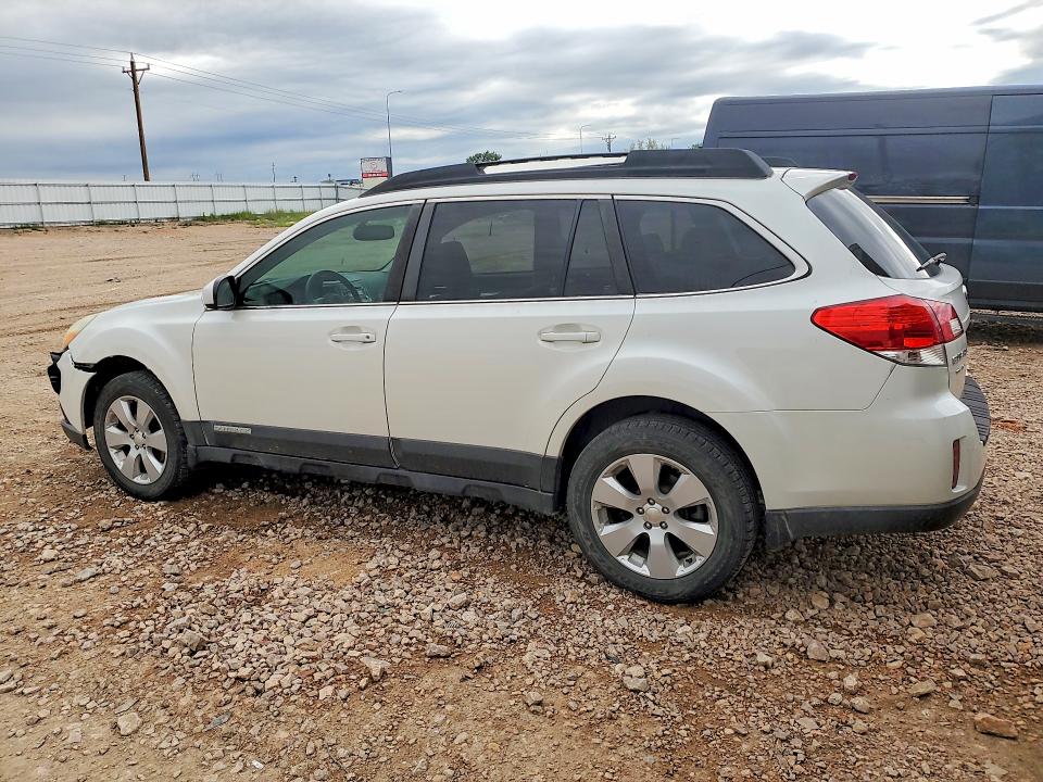 2011 Subaru Outback მანქანა იყიდება აუქციონზე, vin: 4S4BRBGC9B3334163, აუქციონის ნომერი: 58370176