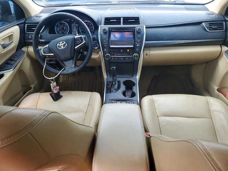 2015 Toyota Camry Hybrid მანქანა იყიდება აუქციონზე, vin: 4T1BD1FK3FU156560, აუქციონის ნომერი: 57083526