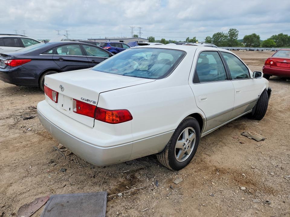 Продажа на аукционе авто 2001 Toyota Camry, vin: JT2BG22K210568078, номер лота: 59086006