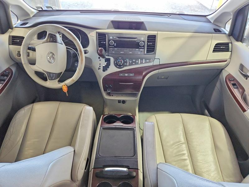 Продажа на аукционе авто 2012 Toyota Sienna, vin: 5TDDK3DCXCS040055, номер лота: 56290536