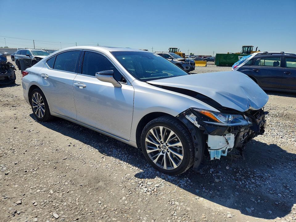 Продажа на аукционе авто 2019 Lexus Es, vin: JTHBZ1B11K2005160, номер лота: 59099766