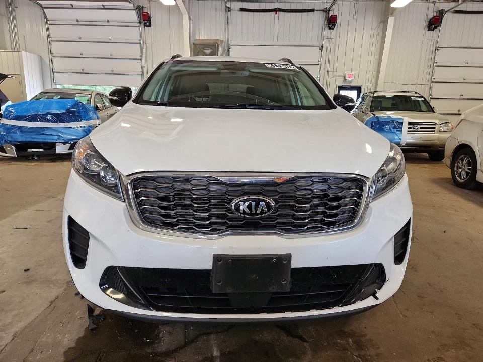 2020 Kia Sorento მანქანა იყიდება აუქციონზე, vin: 5XYPGDA54LG685341, აუქციონის ნომერი: 58842576