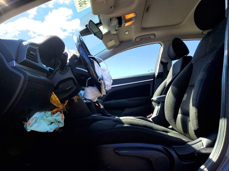 2019 Hyundai Elantra მანქანა იყიდება აუქციონზე, vin: KMHD84LF3KU827628, აუქციონის ნომერი: 56747136