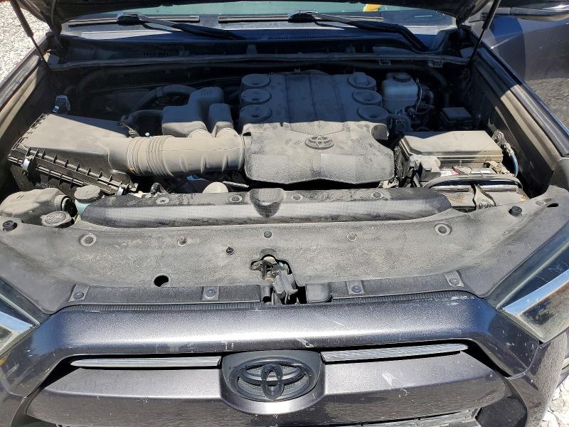 56803136 :رقم المزاد ، JTEBU5JR0L5757961 vin ، 2020 Toyota 4runner مزاد بيع