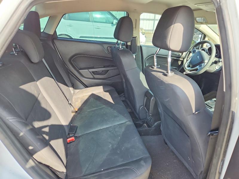 58593176 :رقم المزاد ، 3FADP4BJ3KM129639 vin ، 2019 Ford Fiesta مزاد بيع