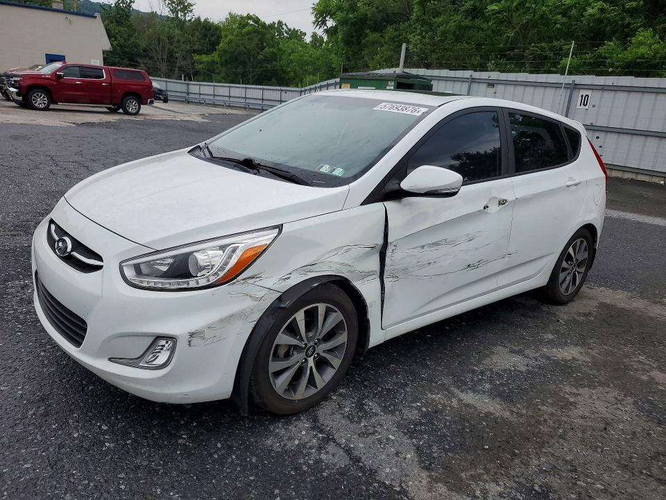 2015 Hyundai Accent მანქანა იყიდება აუქციონზე, vin: KMHCU5AE1FU220169, აუქციონის ნომერი: 57693876