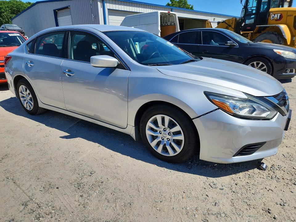 Продаж на аукціоні авто 2018 Nissan Altima, vin: 1N4AL3AP9JC269595, номер лоту: 55844576