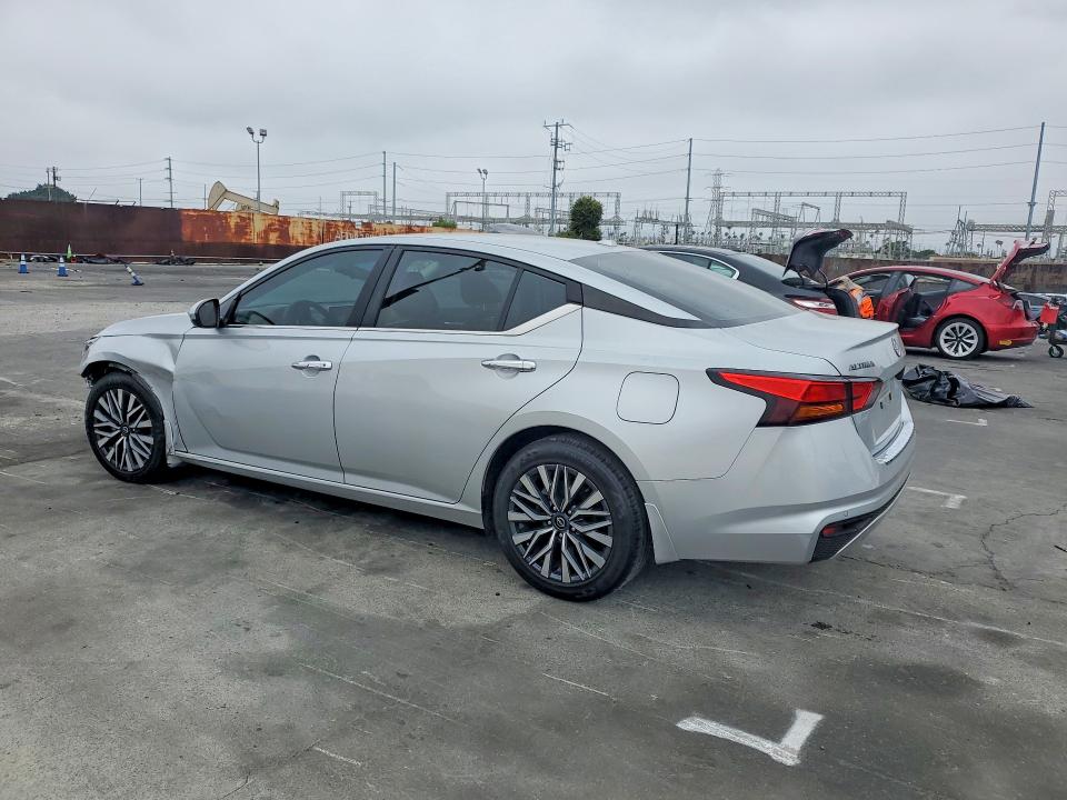 Продажа на аукционе авто 2023 Nissan Altima, vin: 1N4BL4DV3PN381696, номер лота: 55470146