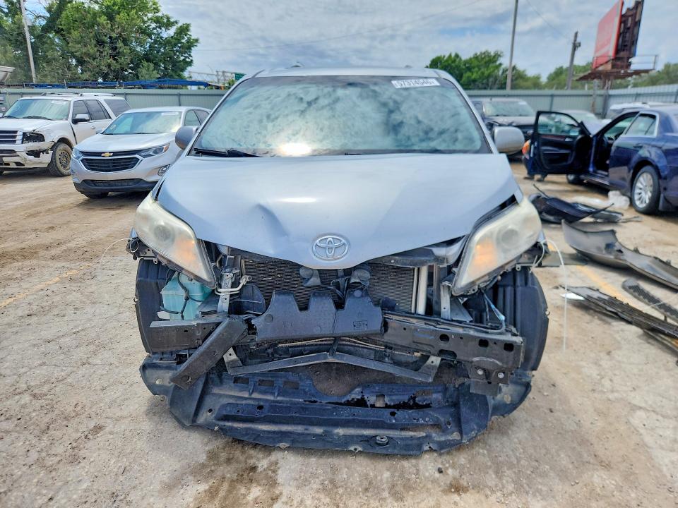 Продаж на аукціоні авто 2015 Toyota Sienna, vin: 5TDYK3DC3FS661580, номер лоту: 57314546