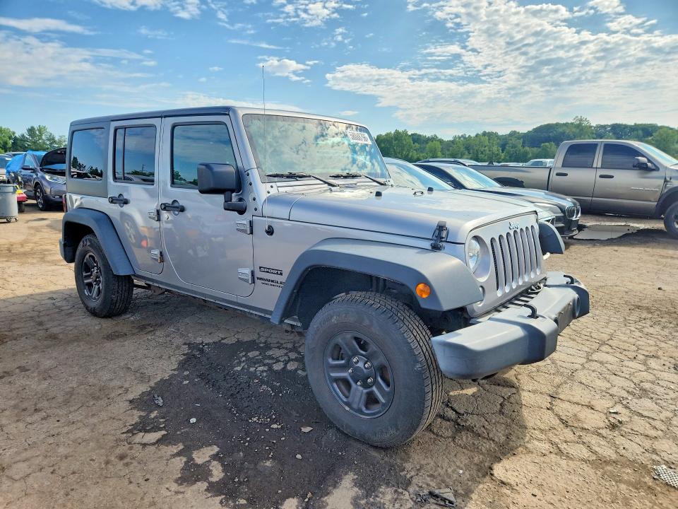 58088796 :رقم المزاد ، 1C4BJWDG5GL330256 vin ، 2016 Jeep Wrangler Unlimited مزاد بيع