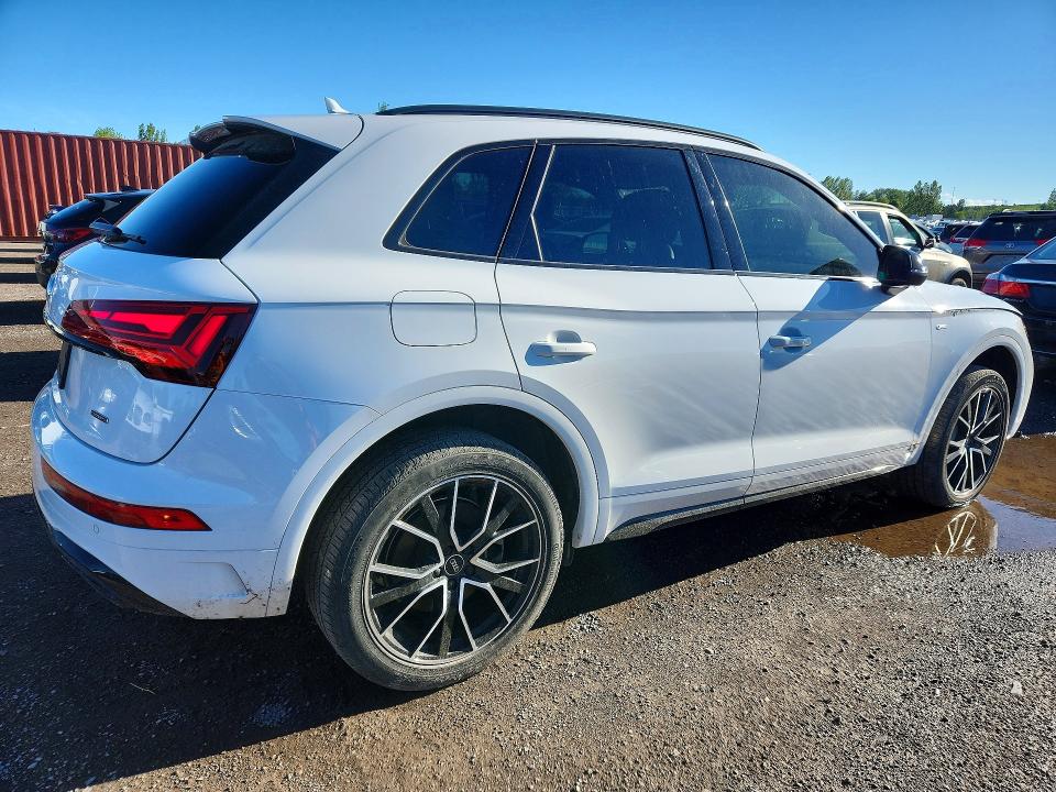 56779656 :رقم المزاد ، WA1FAAFY9N2023910 vin ، 2022 Audi Q5 مزاد بيع