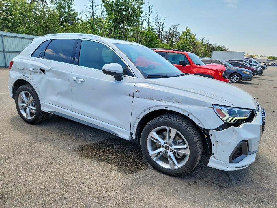 2024 Audi Q3 მანქანა იყიდება აუქციონზე, vin: WA1EECF39R1077090, აუქციონის ნომერი: 58593286