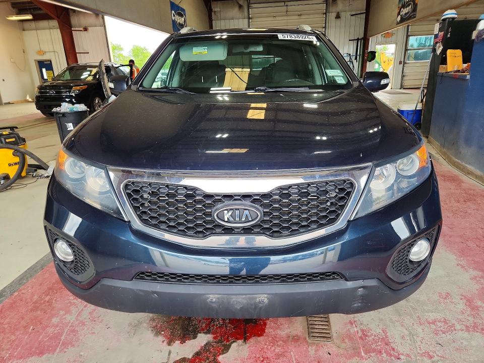 2013 Kia Sorento მანქანა იყიდება აუქციონზე, vin: 5XYKT3A69DG359707, აუქციონის ნომერი: 57838926