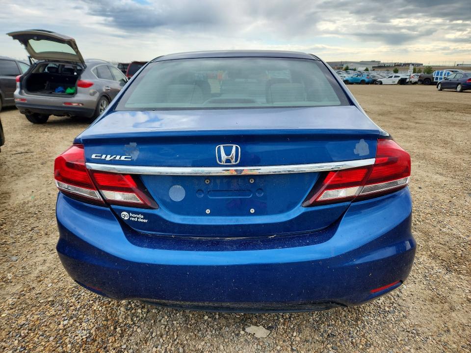2013 Honda Civic მანქანა იყიდება აუქციონზე, vin: 2HGFB2F43DH004752, აუქციონის ნომერი: 57008306