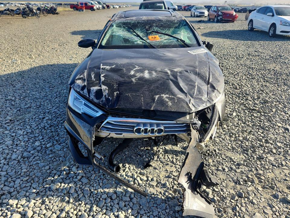 2018 Audi A4 მანქანა იყიდება აუქციონზე, vin: WAULMAF43JA047226, აუქციონის ნომერი: 56322236