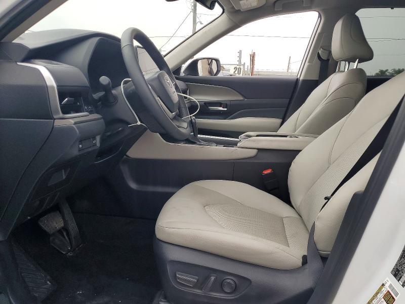 2026 Toyota Grand Highlander მანქანა იყიდება აუქციონზე, vin: 5TDAAAB59TS107596, აუქციონის ნომერი: 56305346