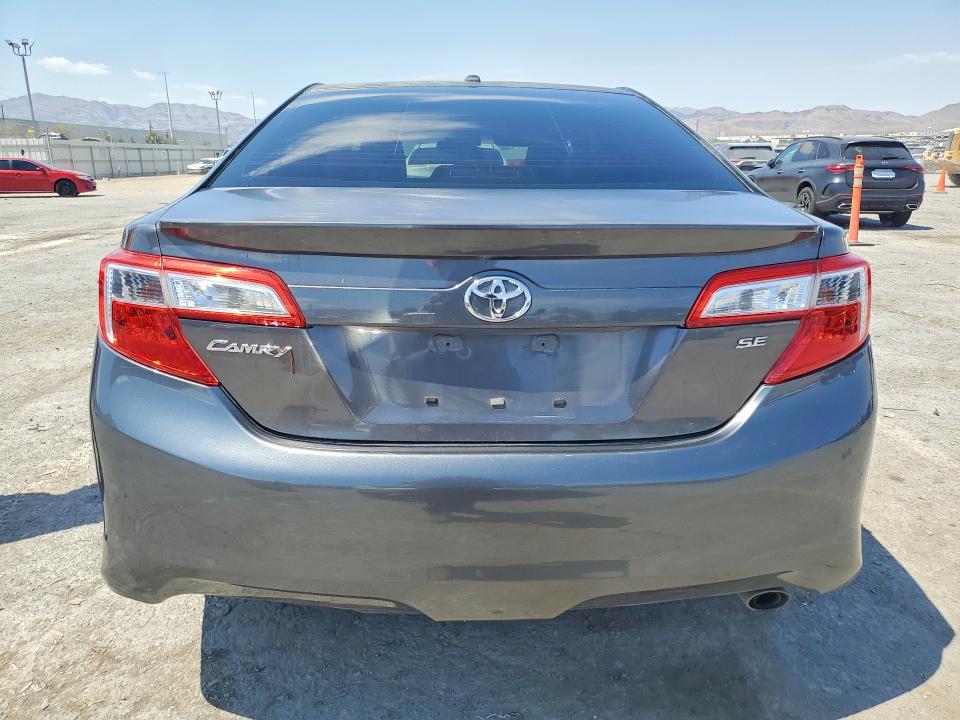 57558276 :رقم المزاد ، 4T1BF1FK8EU750196 vin ، 2014 Toyota Camry مزاد بيع