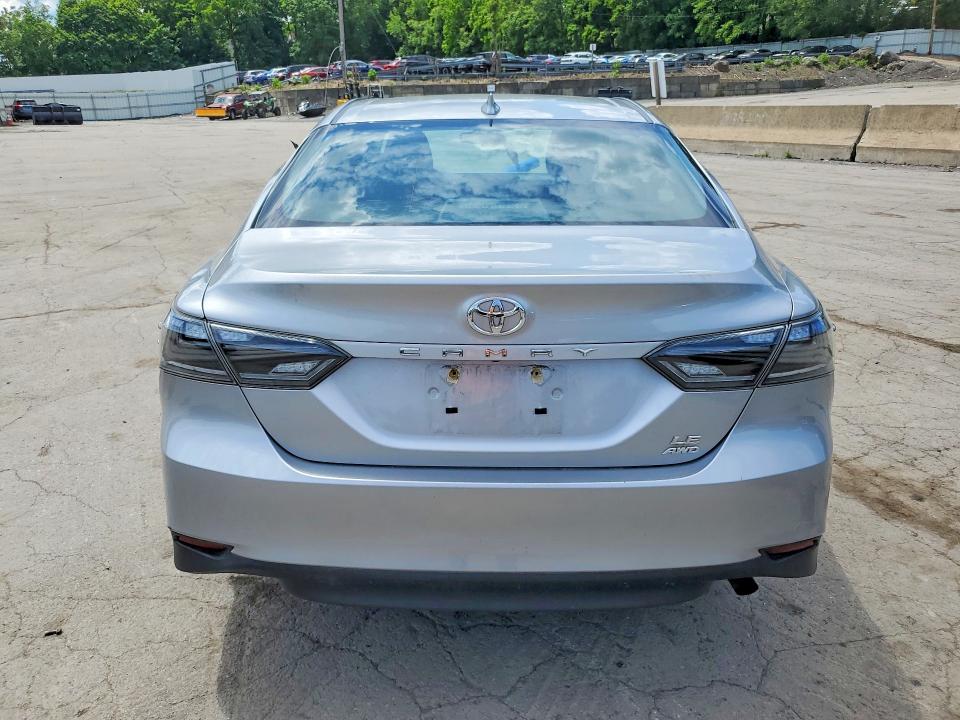 2022 Toyota Camry მანქანა იყიდება აუქციონზე, vin: 4T1C11BK5NU055795, აუქციონის ნომერი: 58254576