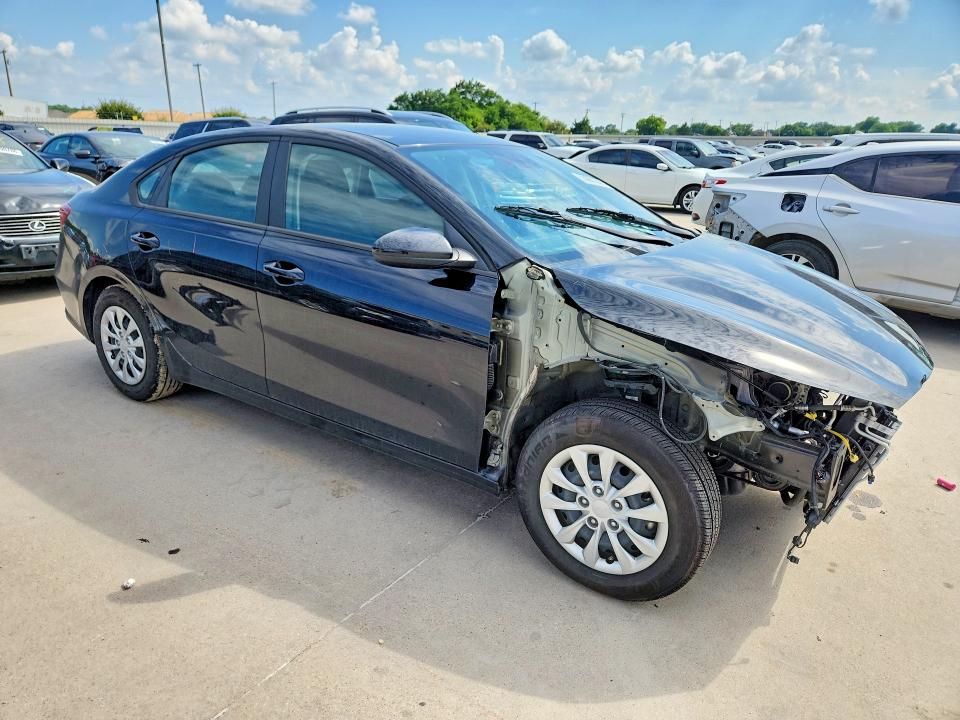 2023 Kia Forte მანქანა იყიდება აუქციონზე, vin: 3KPF24AD3PE645644, აუქციონის ნომერი: 55861276