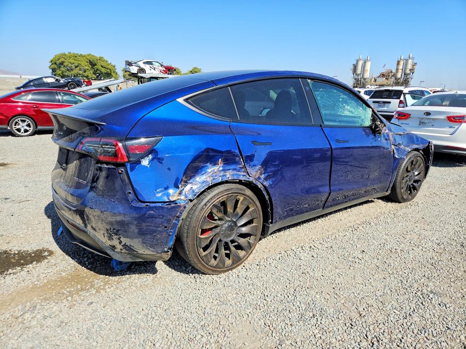 Продажа на аукционе авто 2022 Tesla Model Y, vin: 7SAYGDEF2NF443846, номер лота: 56546816