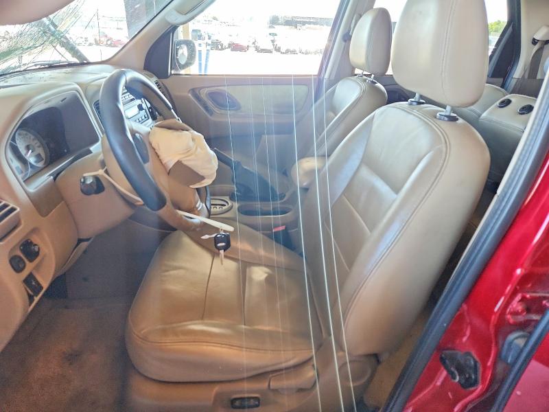 56731946 :رقم المزاد ، 1FMYU93195DA04835 vin ، 2005 Ford Escape مزاد بيع