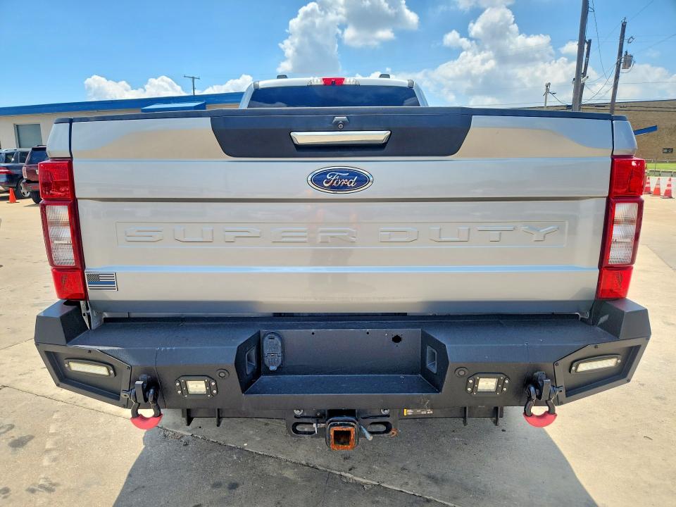 56865266 :رقم المزاد ، 1FT8W3BTXNEF80913 vin ، 2022 Ford F350 مزاد بيع