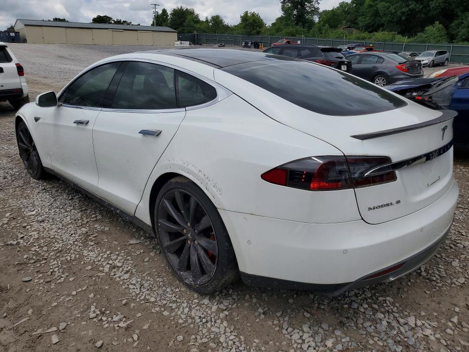 57861356 :رقم المزاد ، 5YJSA1H16EFP57440 vin ، 2014 Tesla Model S مزاد بيع