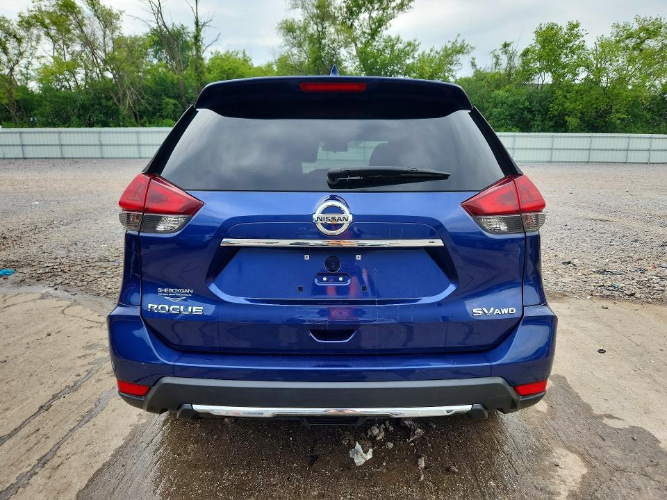 Продаж на аукціоні авто 2018 Nissan Rogue, vin: 5N1AT2MV6JC725627, номер лоту: 56360636