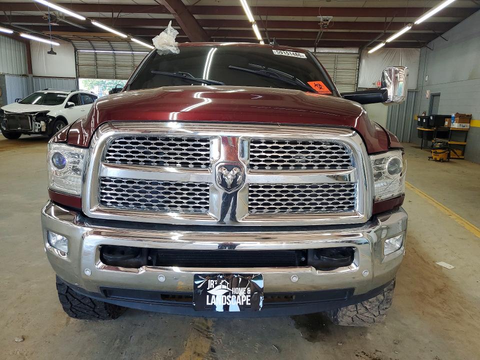 59151486 :رقم المزاد ، 3C6UR5FL6JG102381 vin ، 2018 Ram 2500 مزاد بيع