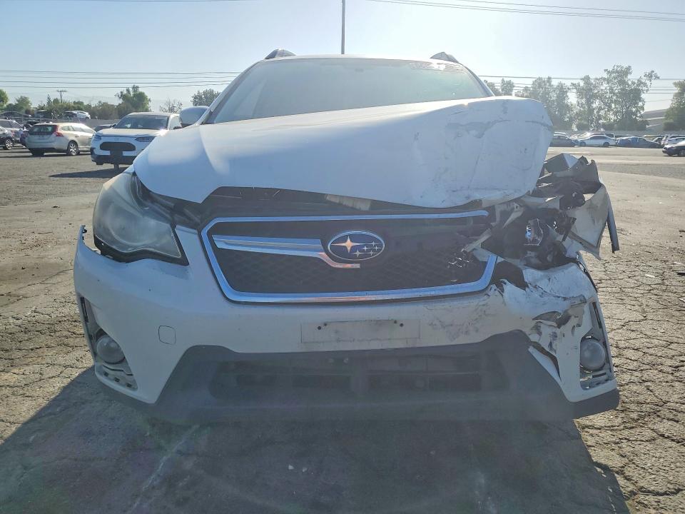 Auction sale of the 2017 Subaru Crosstrek, vin: JF2GPANC2H8222914, lot number: 56992956