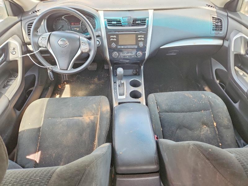 2015 Nissan Altima მანქანა იყიდება აუქციონზე, vin: 1N4AL3AP5FN918577, აუქციონის ნომერი: 55713906