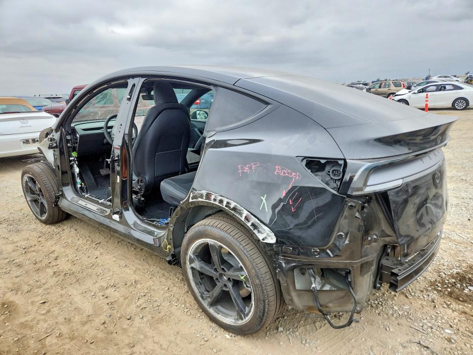 Продажа на аукционе авто 2026 Tesla Model Y, vin: 7SAYGDED0TF582014, номер лота: 57591456