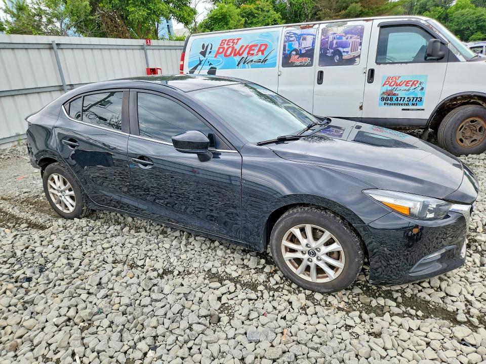 Продажа на аукционе авто 2018 Mazda 3, vin: 3MZBN1U77JM225938, номер лота: 59121726