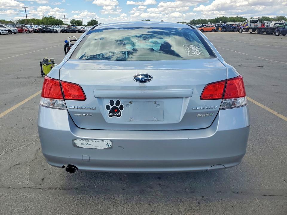 56870486 :رقم المزاد ، 4S3BMBA69C3004711 vin ، 2012 Subaru Legacy مزاد بيع