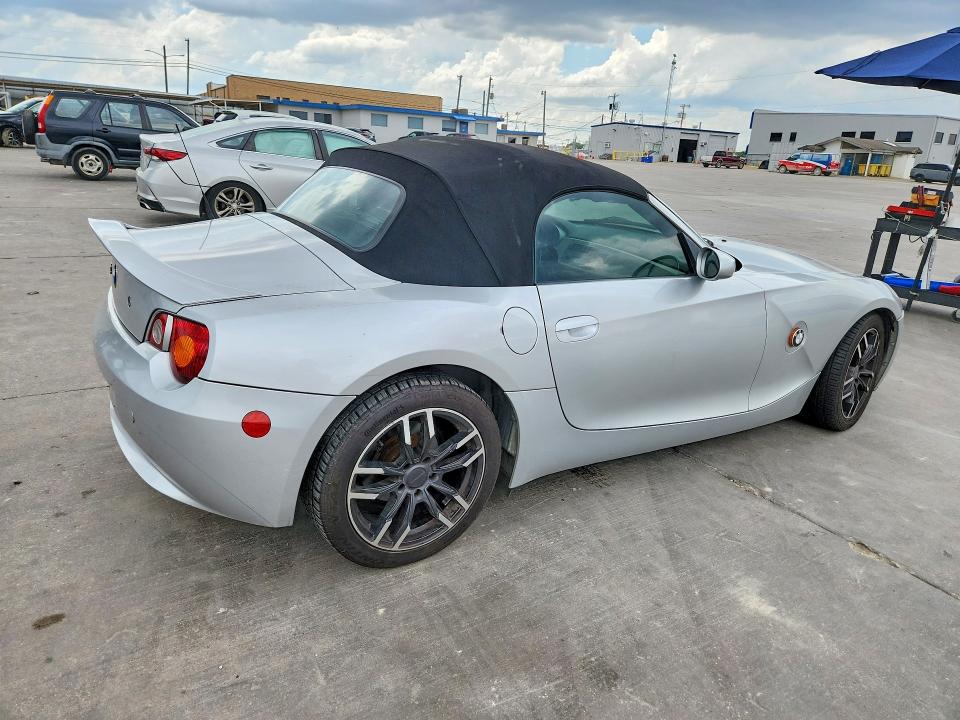 55314536 :رقم المزاد ، 4USBT33554LS52656 vin ، 2004 Bmw Z4 مزاد بيع