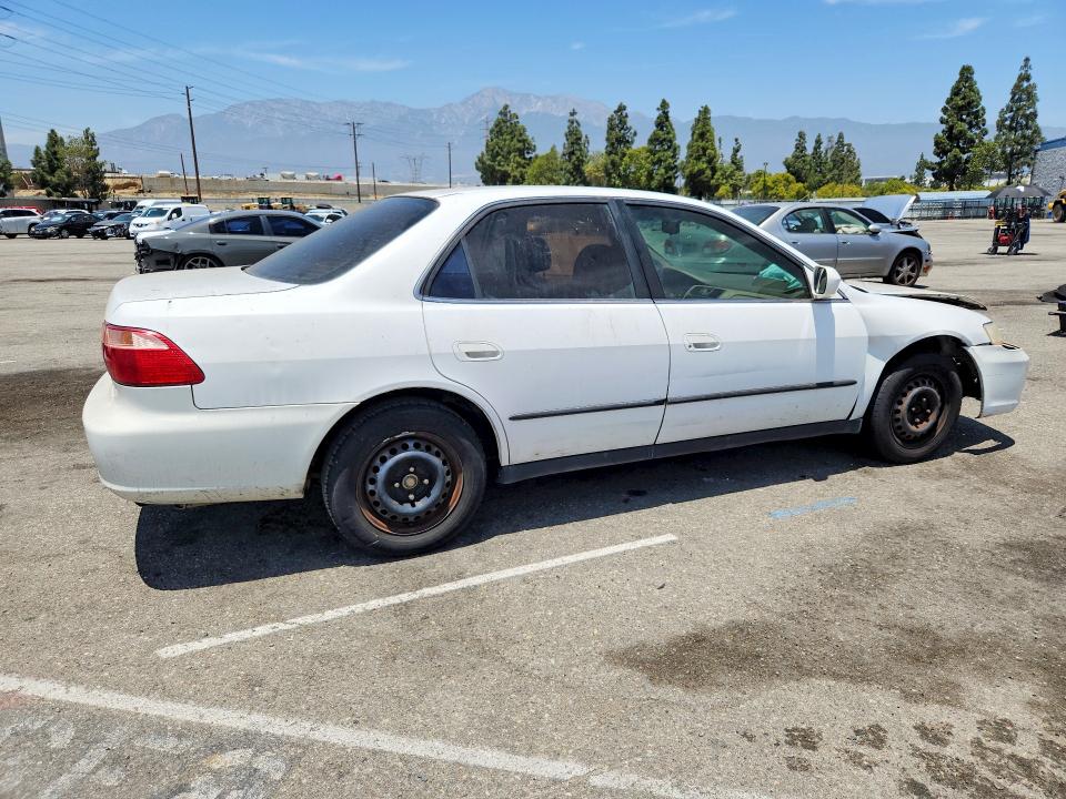 Продажа на аукционе авто 1999 Honda Accord, vin: 1HGCG5548XA152373, номер лота: 55843746