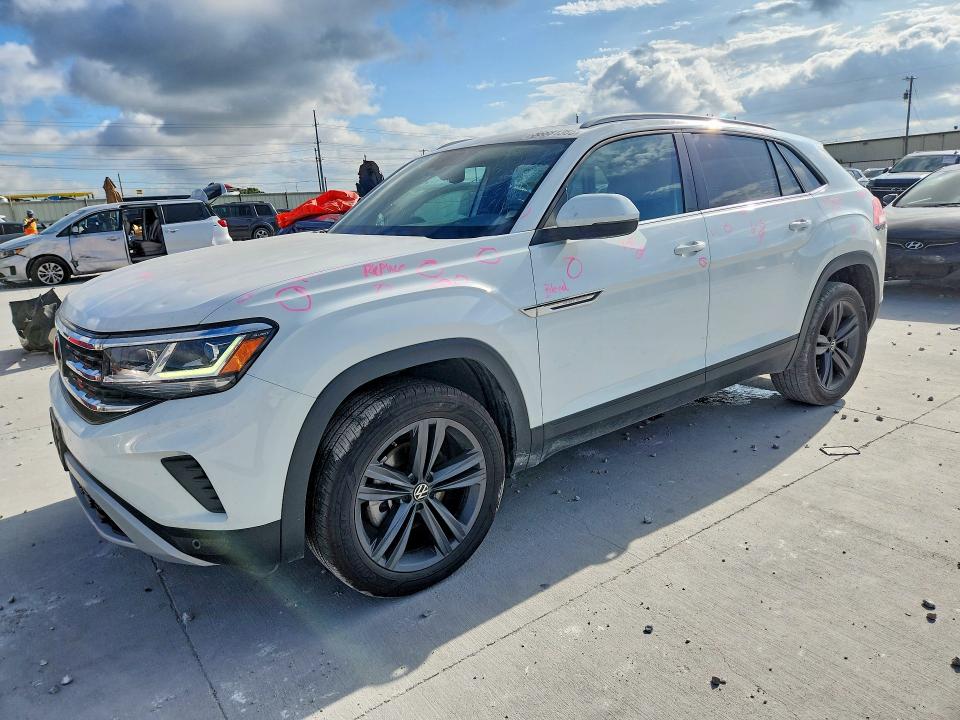 56681386 :رقم المزاد ، 1V2KC2CA3MC233387 vin ، 2021 Volkswagen Atlas Cross Sport مزاد بيع