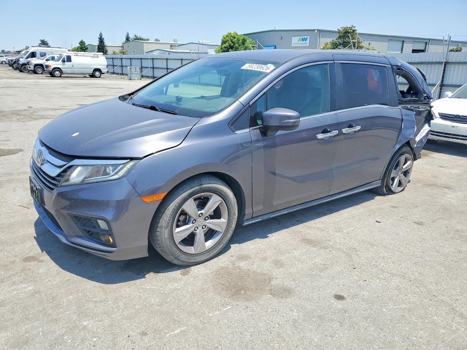 Продажа на аукционе авто 2018 Honda Odyssey, vin: 5FNRL6H7XJB053407, номер лота: 59230626