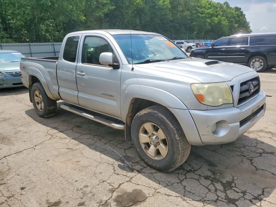 56781826 :رقم المزاد ، 5TEUU42N26Z268188 vin ، 2006 Toyota Tacoma مزاد بيع