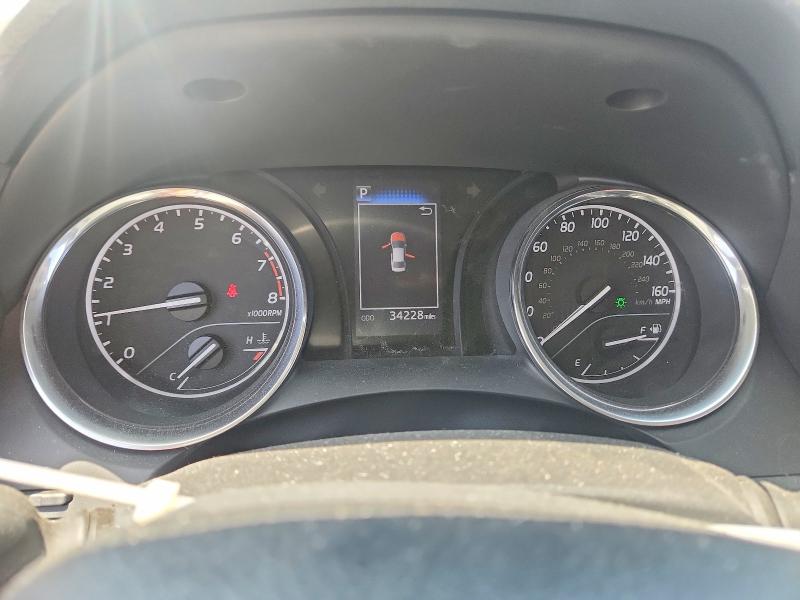 55835856 :رقم المزاد ، 4T1C11AKXLU968583 vin ، 2020 Toyota Camry مزاد بيع