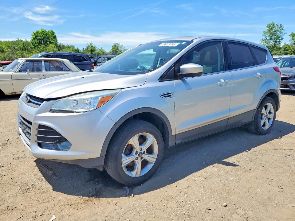 55928746 :رقم المزاد ، 1FMCU0GX4FUB02046 vin ، 2015 Ford Escape مزاد بيع